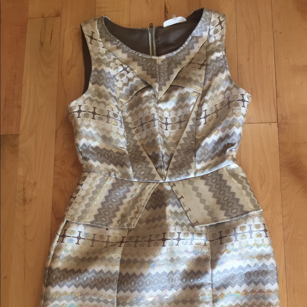 Sugarlips Fitted Silver Cocktail Dress